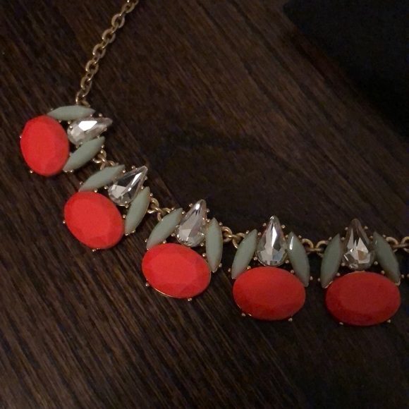 J. Crew necklace NWT - Picture 3 of 3